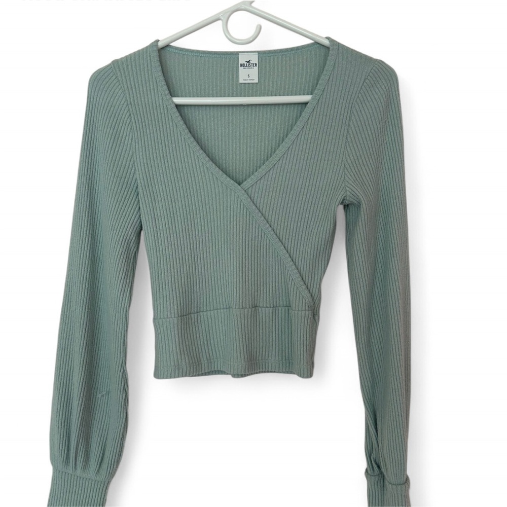 Hollister Ribbed Long Sleeve Wrap Top - Soft Green
